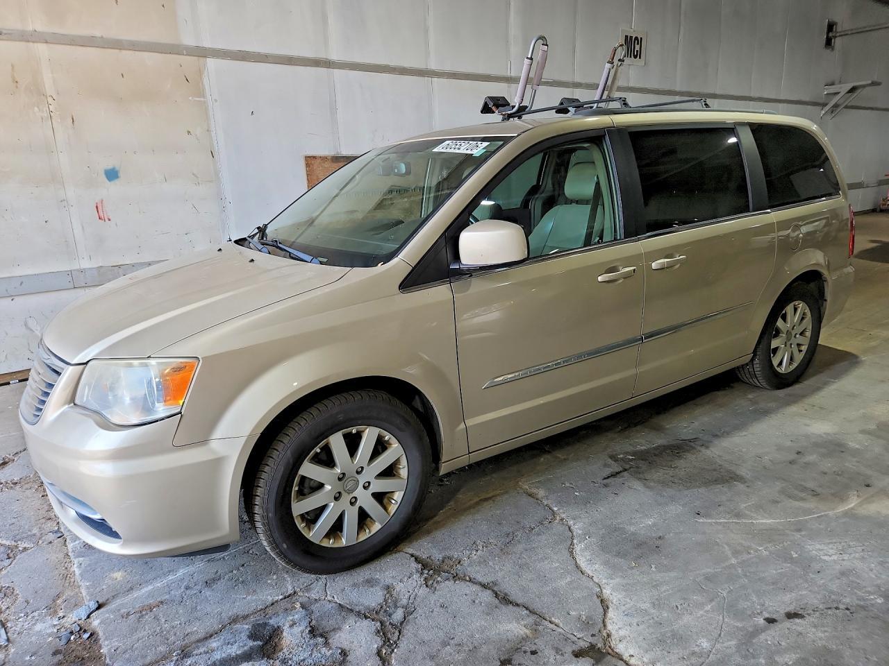 2012 Chrysler Town & Country Touring