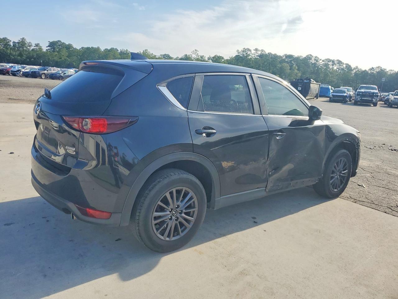 2019 Mazda Cx-5 Touring - Image 3