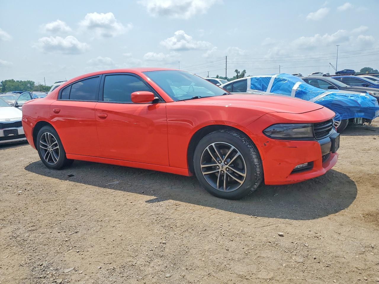 2019 Dodge Charger Sxt - Image 4