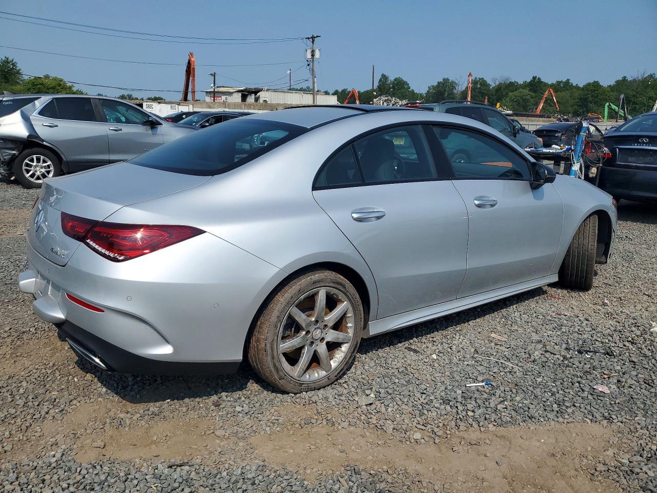 2023 Mercedes-Benz Cla 250 4Matic - Фото 3
