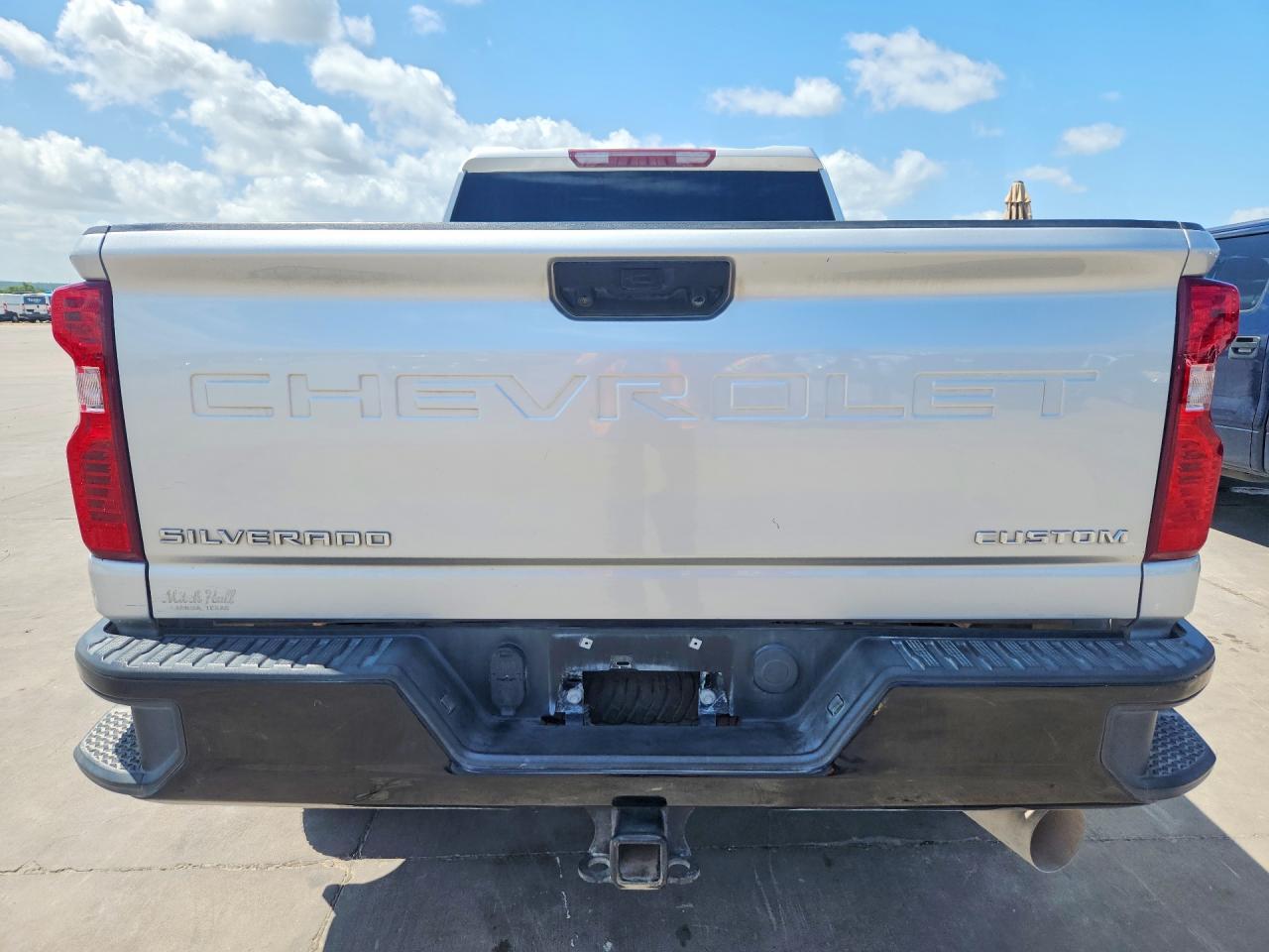 2023 Chevrolet Silverado K2500 Custom - Image 6