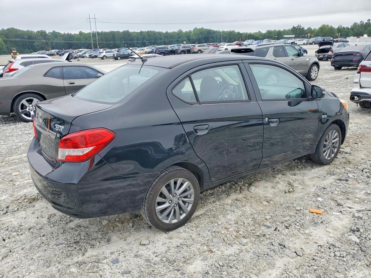 2017 Mitsubishi Mirage G4 Se - Image 3