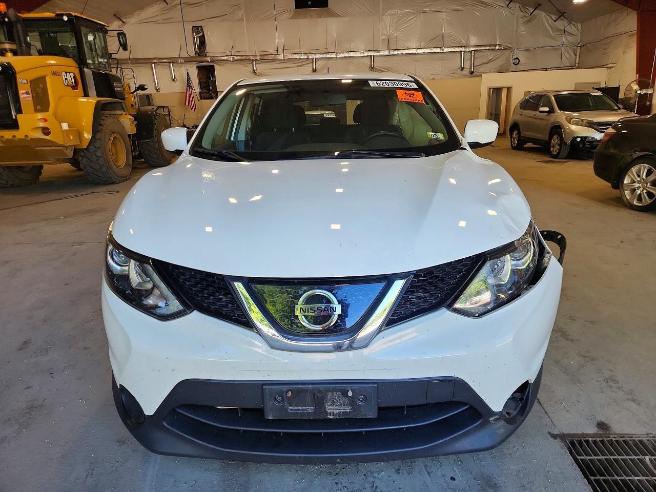 2019 Nissan Rogue Sport S - Фото 5