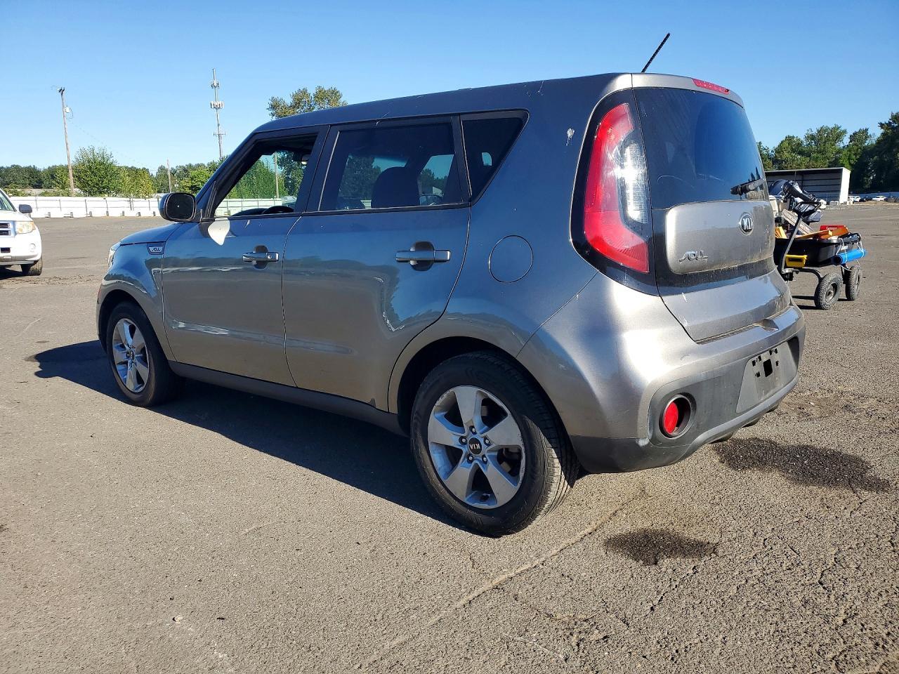 2017 Kia Soul Base - Фото 2