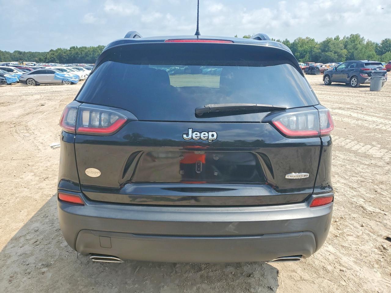2022 Jeep Cherokee Latitude Lux - Image 6