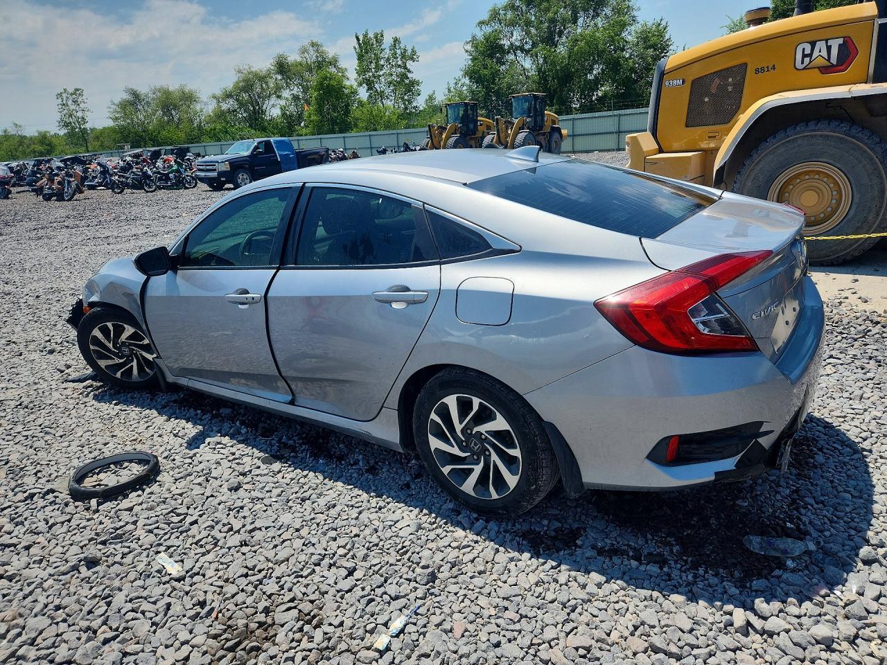 2017 Honda Civic Ex - Фото 2