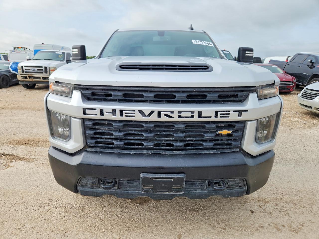 2023 Chevrolet Silverado K2500 Custom - Image 5