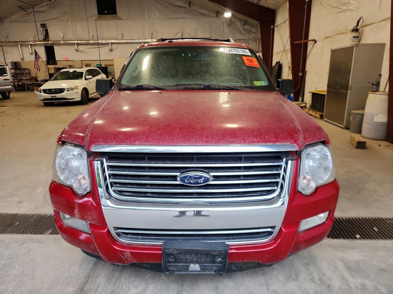 2010 Ford Explorer Xlt - Фото 5