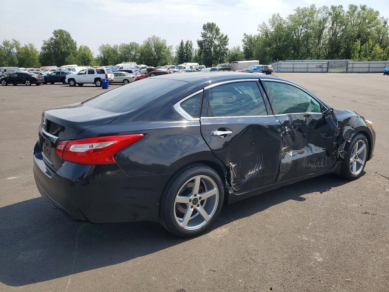 2017 Nissan Altima 2.5 S - Фото 3