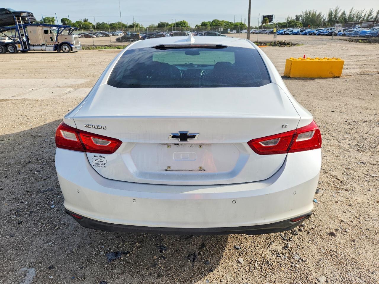 2018 Chevrolet Malibu - Image 6