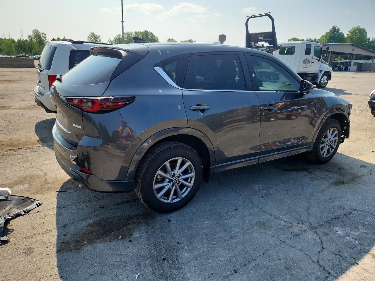 2025 Mazda Cx-5 Preferred - Image 3