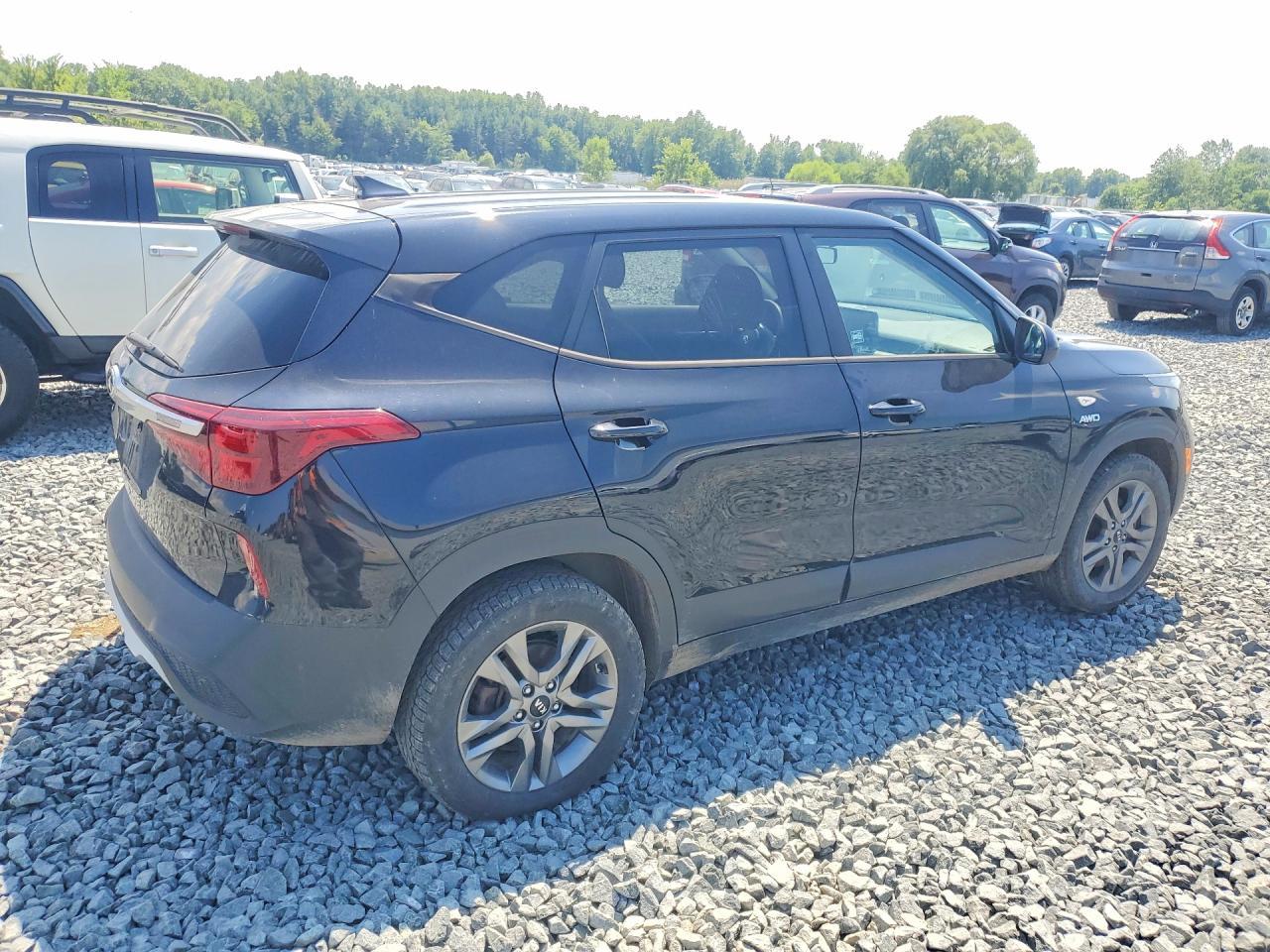 2021 Kia Seltos - Фото 3