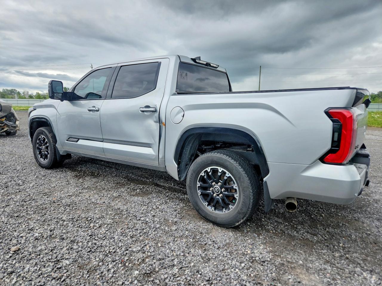 2022 Toyota Tundra Platinum - Фото 2