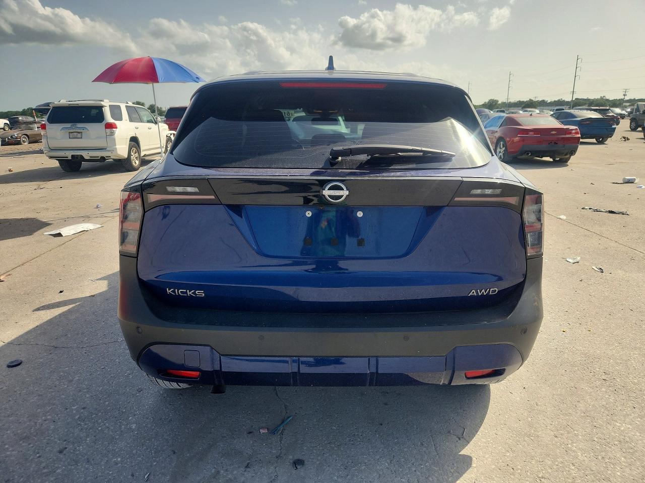 2025 Nissan Kicks S - Фото 6