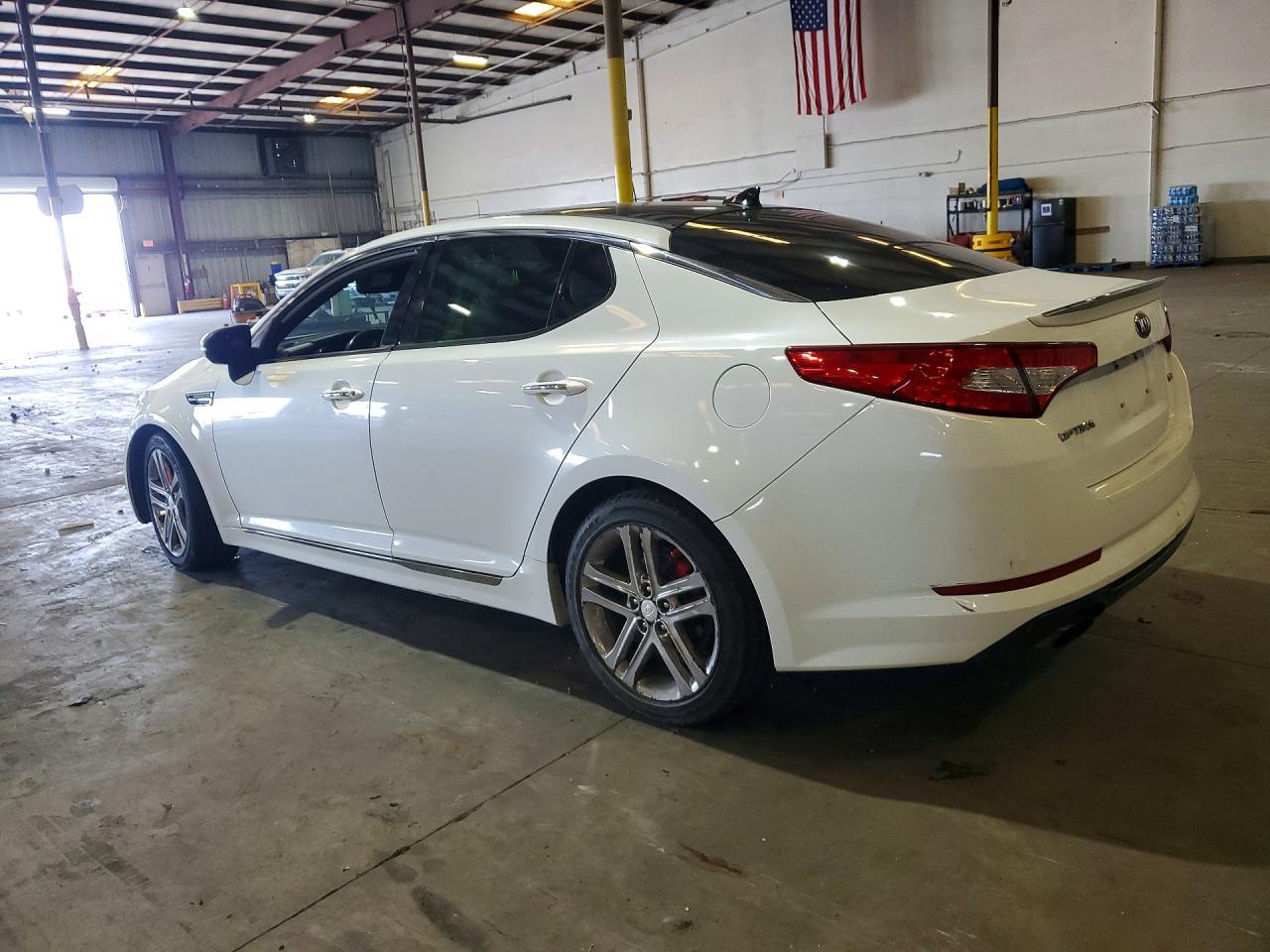 2013 Kia Optima Sx - Image 2