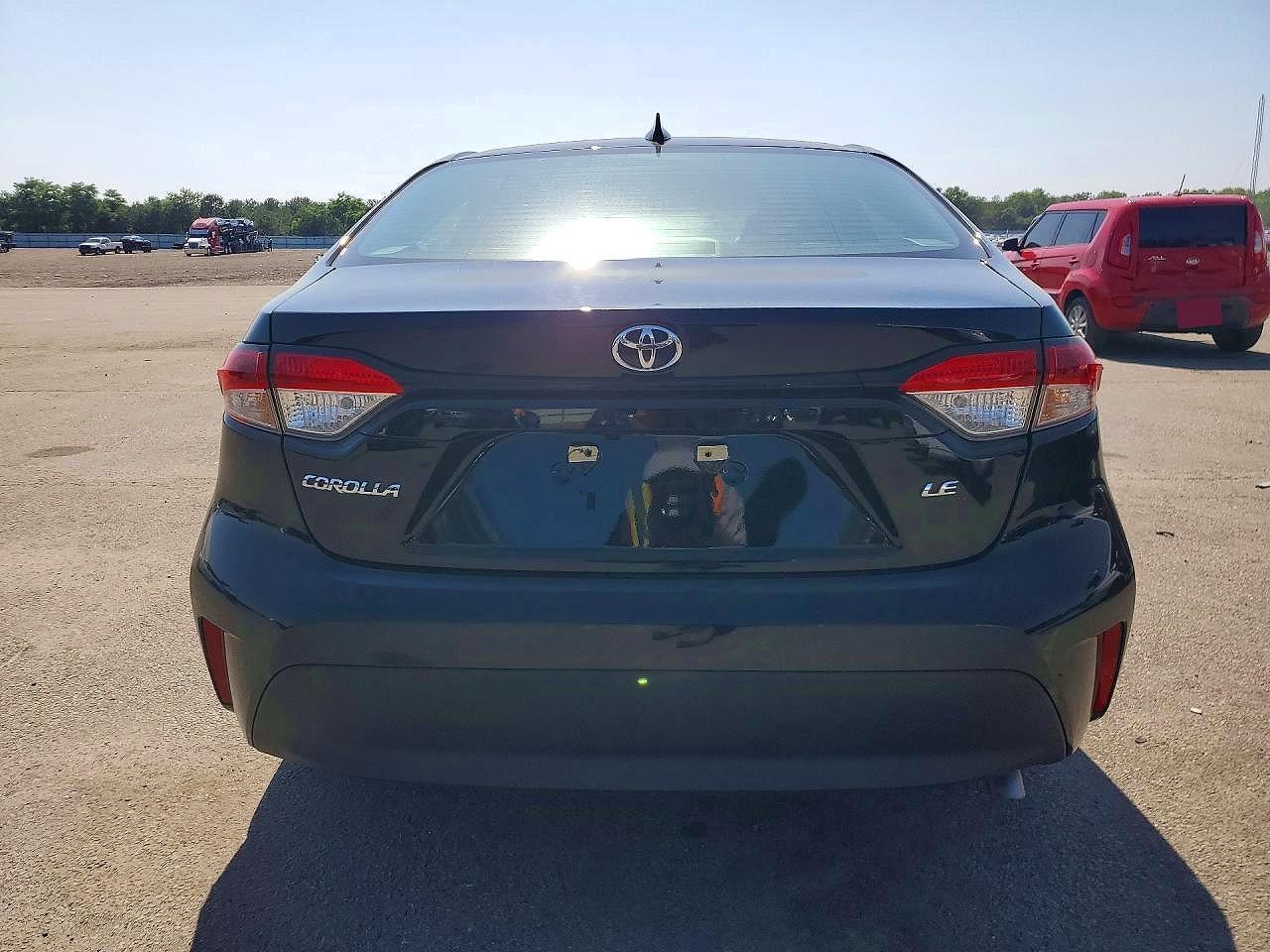 2025 Toyota Corolla Le - Фото 7
