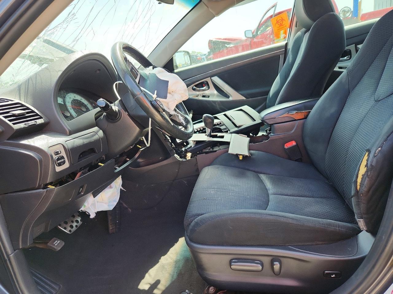 2011 Toyota Camry Se - Image 7