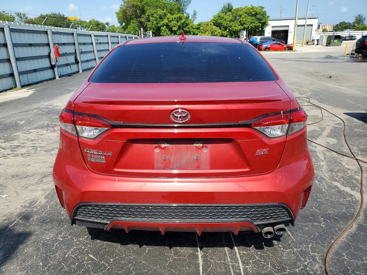 2020 Toyota Corolla Se - Фото 6