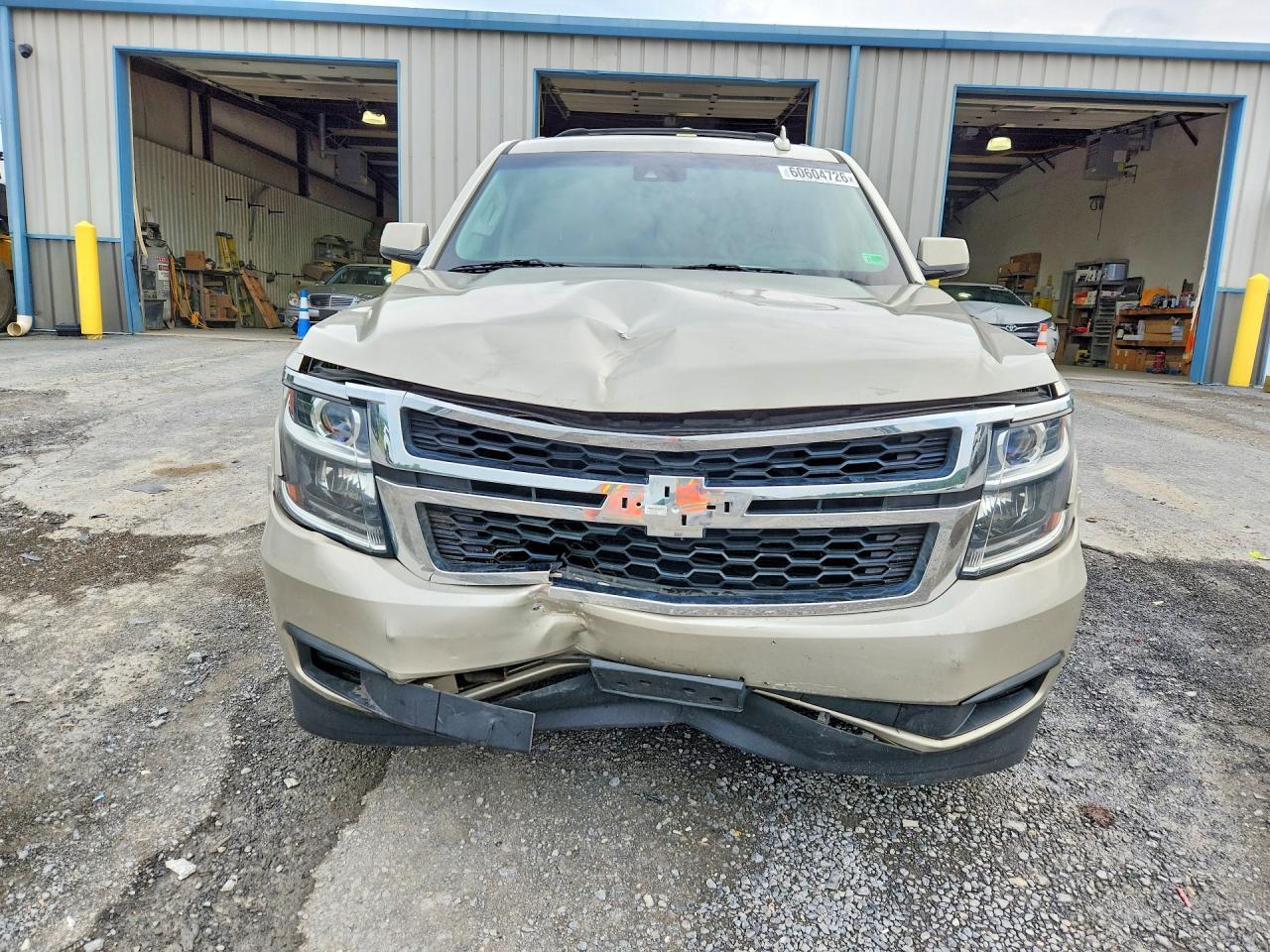 2015 Chevrolet Suburban K1500 Lt - Image 5