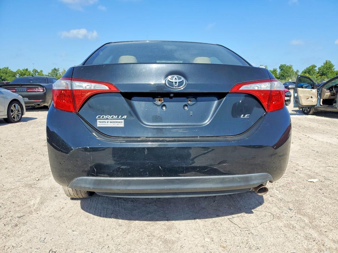 2014 Toyota Corolla Le - Image 6