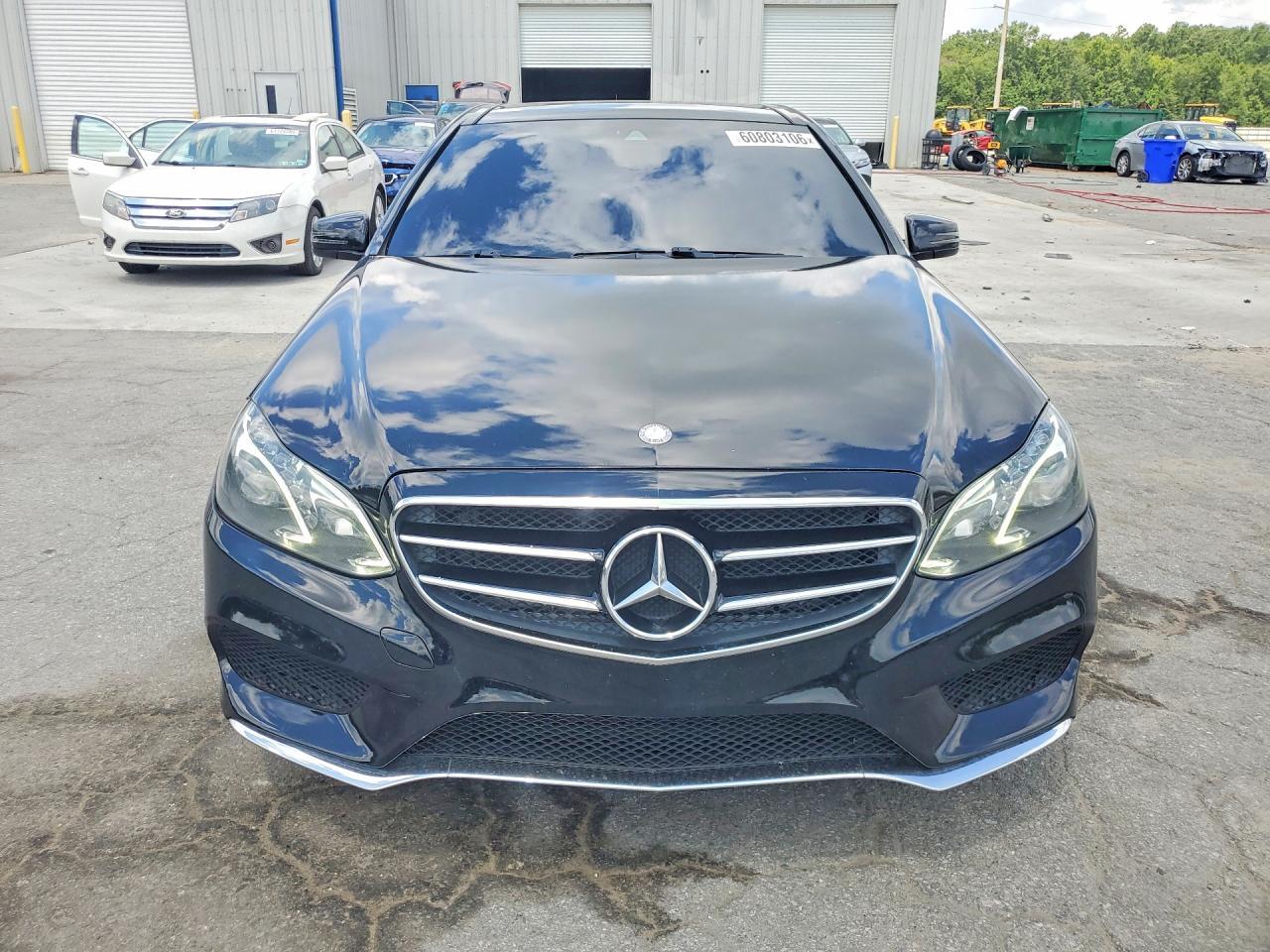 2016 Mercedes-Benz E 400 4Matic - Image 5