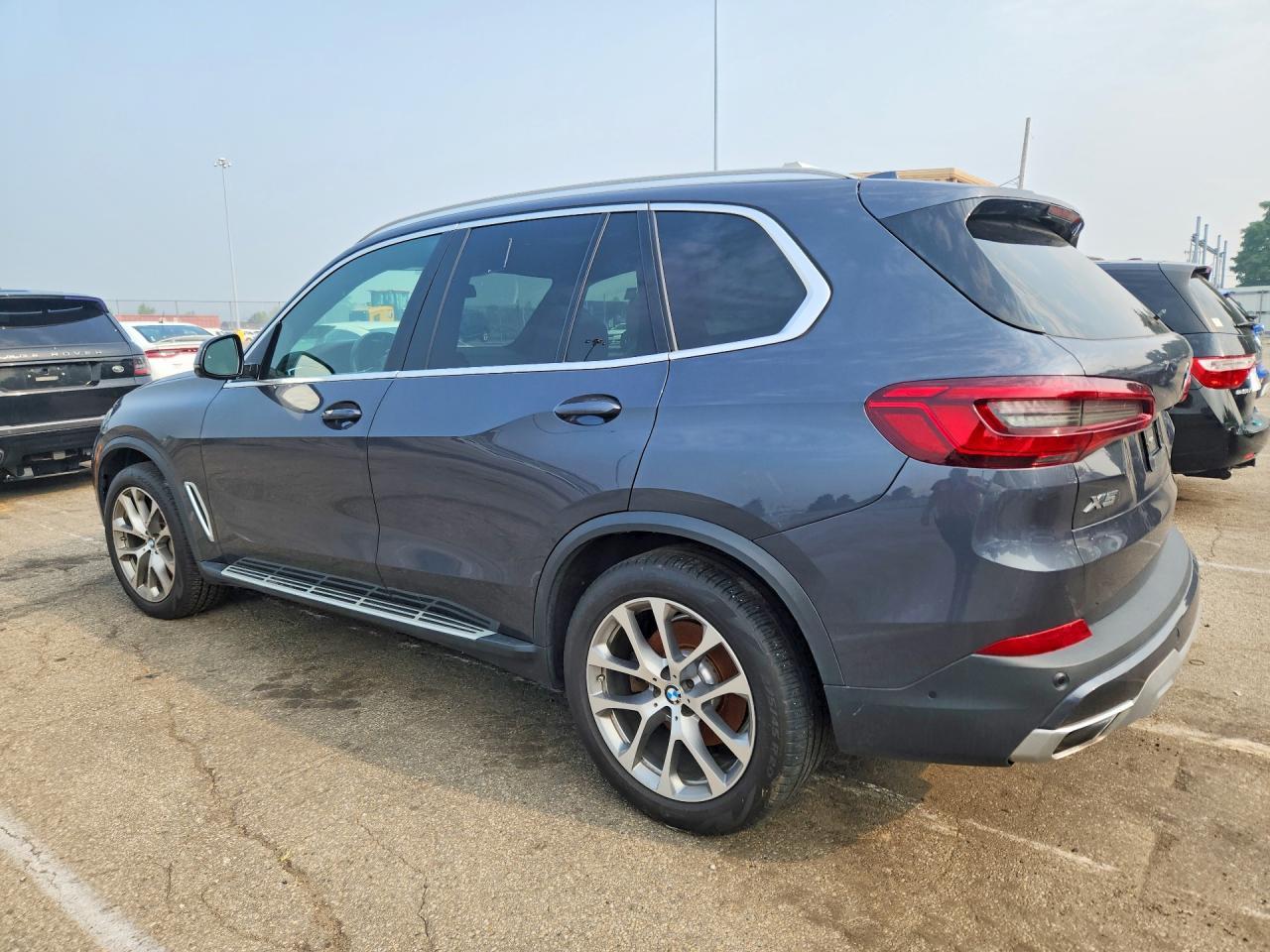 2019 BMW X5 xDrive50I - Фото 2
