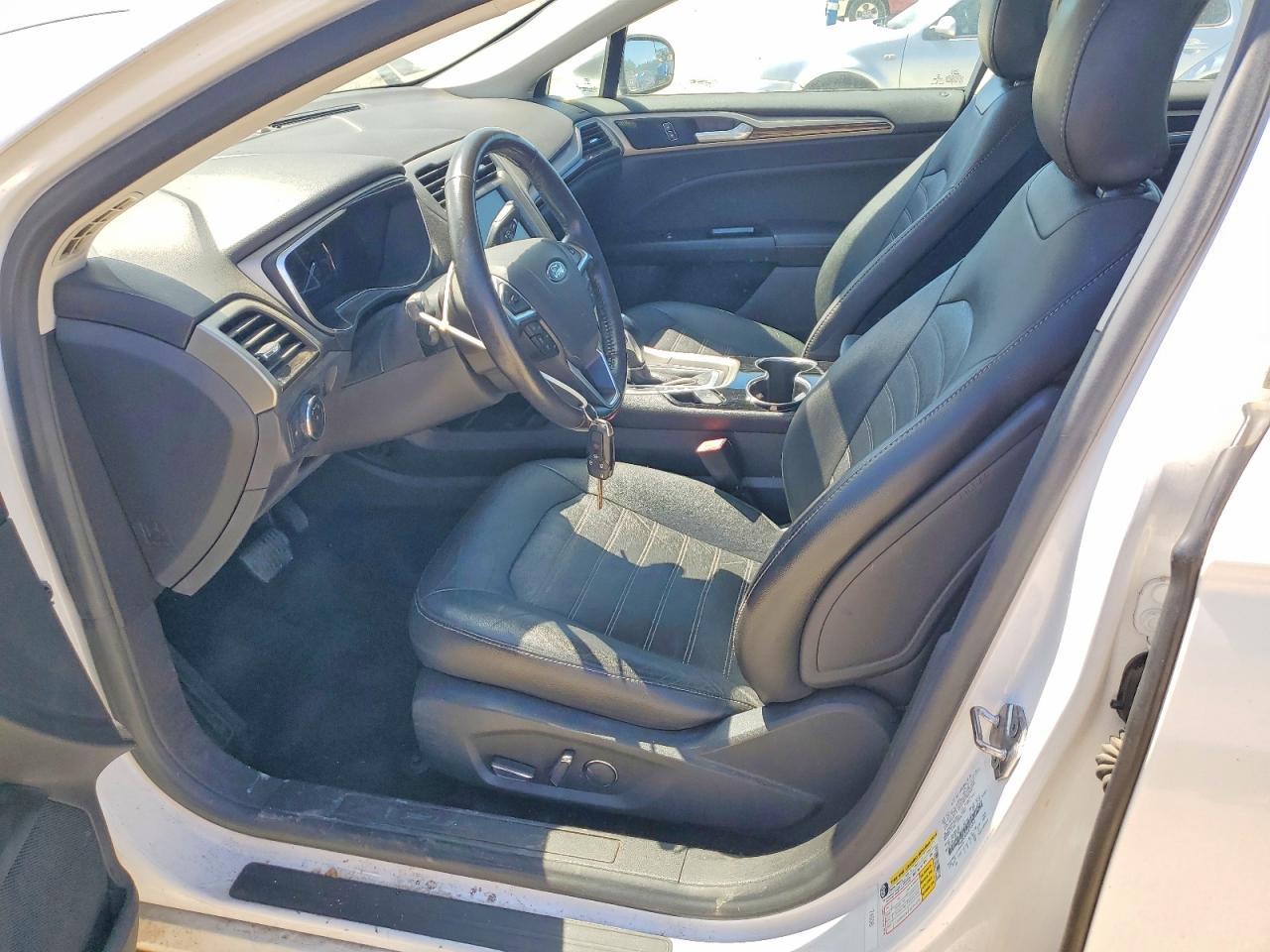 2015 Ford Fusion Se - Фото 7
