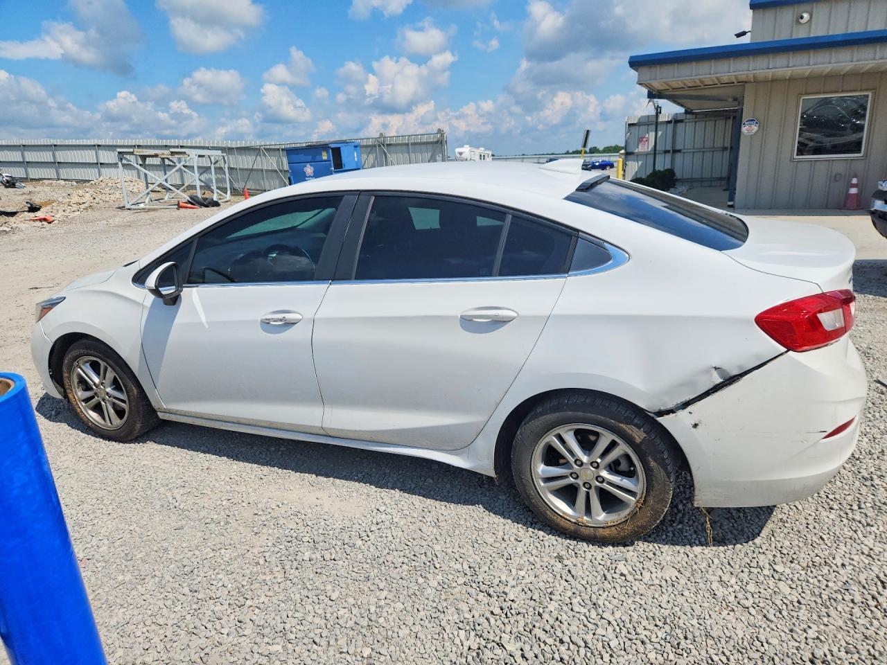 2016 Chevrolet Cruze Lt - Фото 2