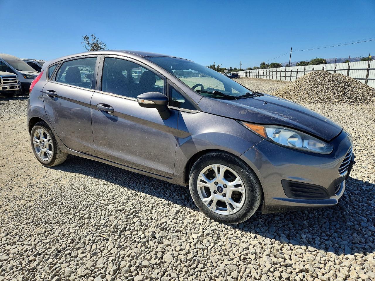 2014 Ford Fiesta Se - Image 4