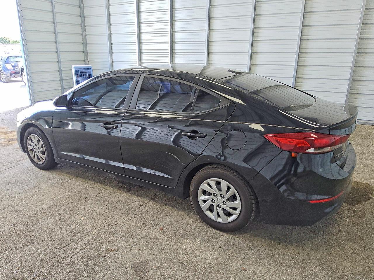 2017 Hyundai Elantra Se - Фото 2