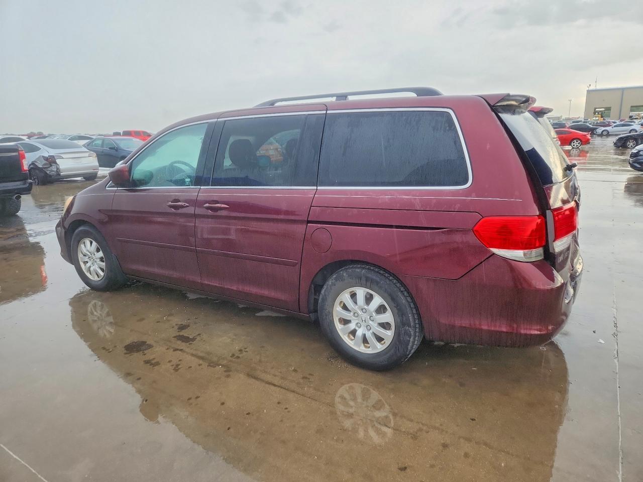 2008 Honda Odyssey Ex - Image 2