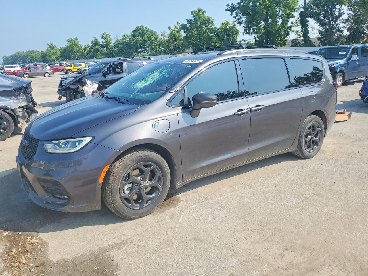 2021 Chrysler Pacifica Hybrid Limited
