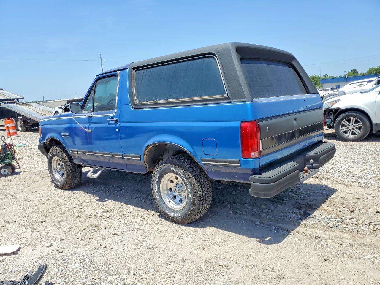 1989 Ford Bronco U100 - Фото 2