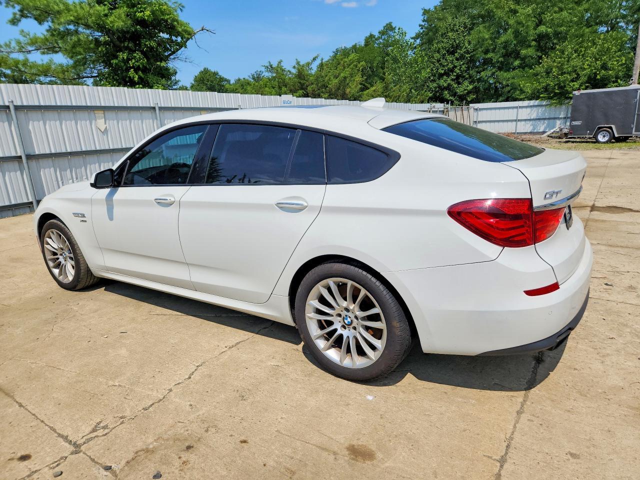 2012 BMW 550 Xigt - Image 2