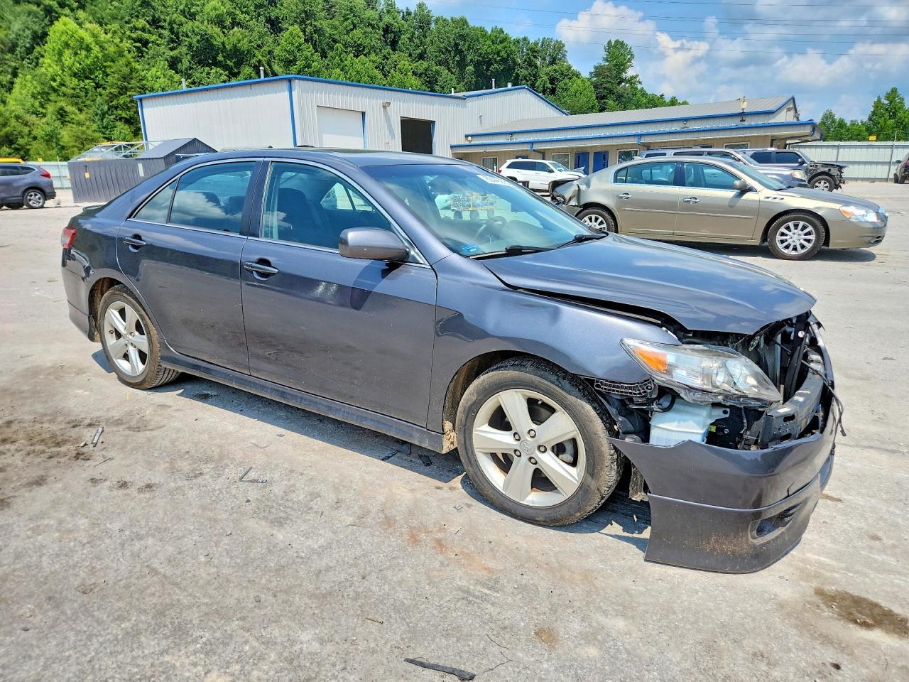 2011 Toyota Camry Se - Image 4