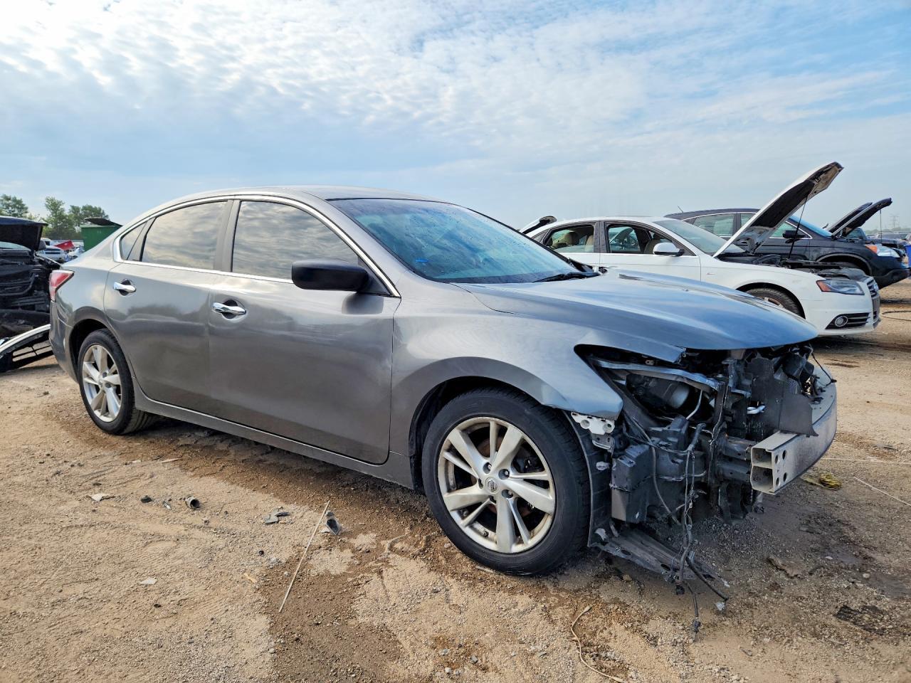 2015 Nissan Altima 2.5 S - Image 4