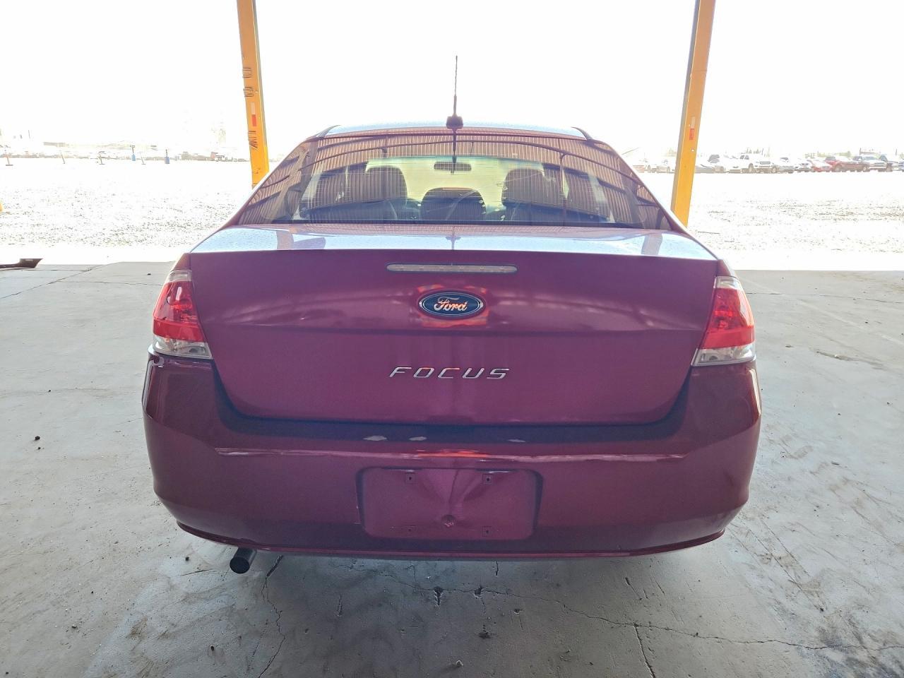 2011 Ford Focus S - Image 6