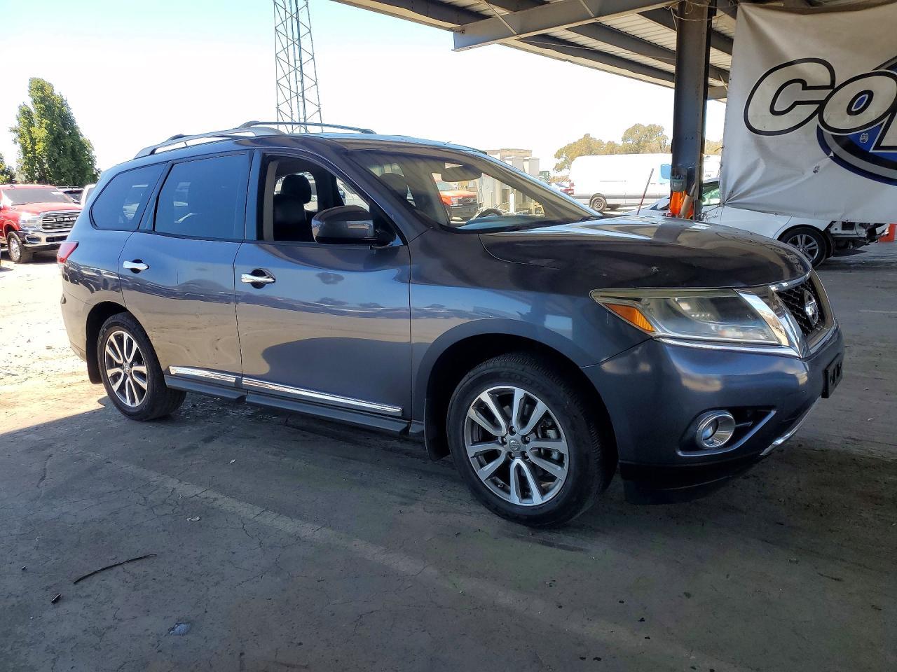2014 Nissan Pathfinder Sl - Фото 4