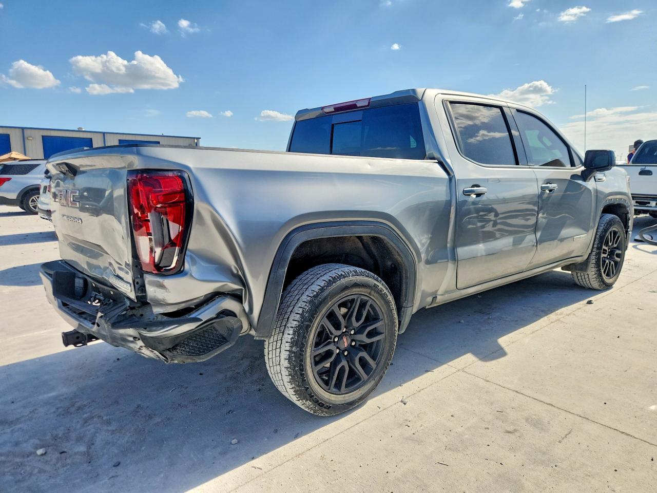2024 GMC Sierra K1500 Elevation - Фото 3