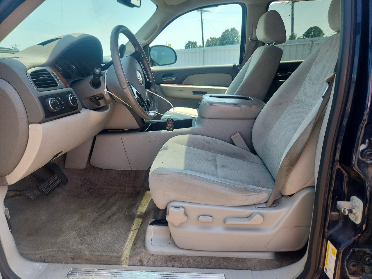 2008 Chevrolet Suburban K1500 Ls - Image 7