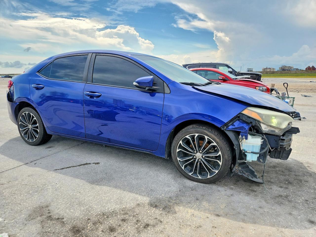 2015 Toyota Corolla S Plus - Фото 4