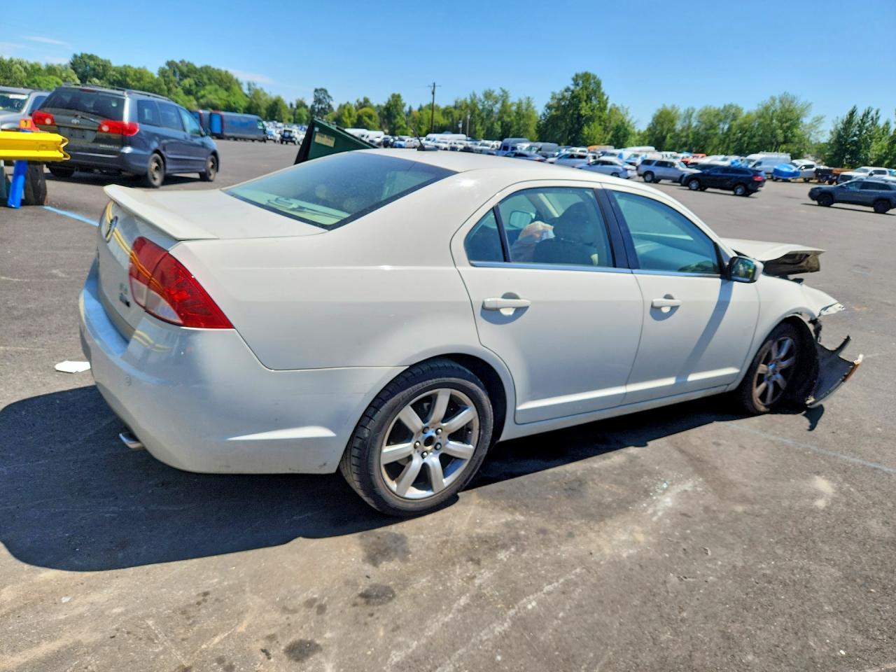 2010 Mercury Milan Premier - Фото 3