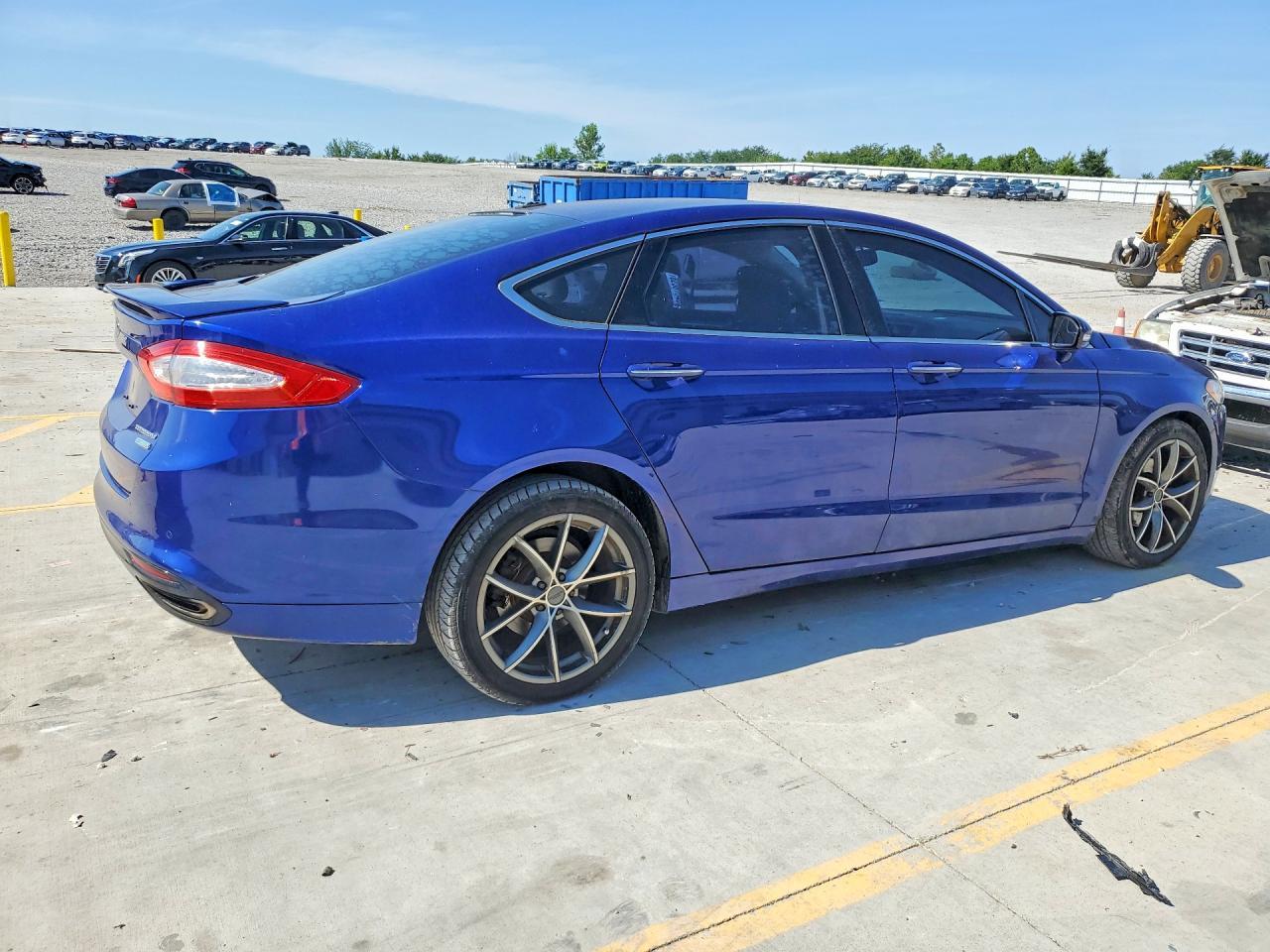 2015 Ford Fusion Titanium - Image 3