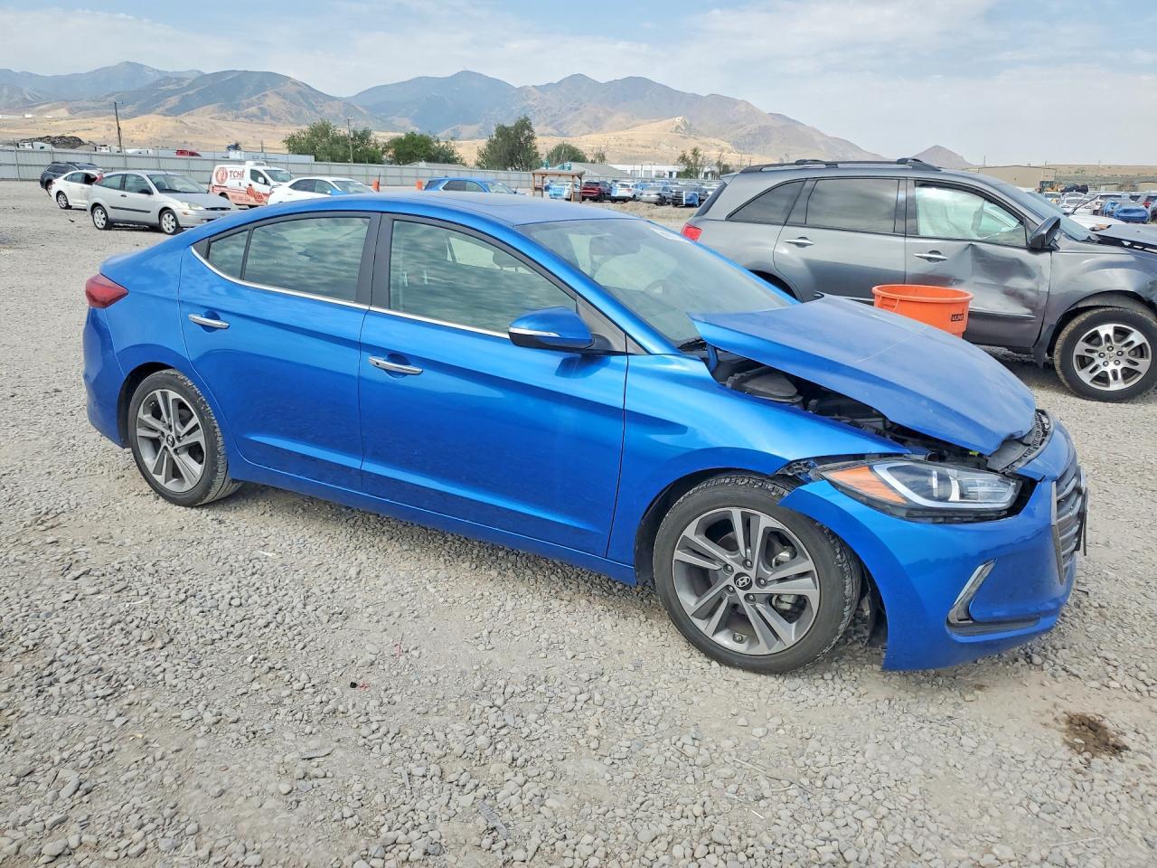 2017 Hyundai Elantra Limited - Image 4