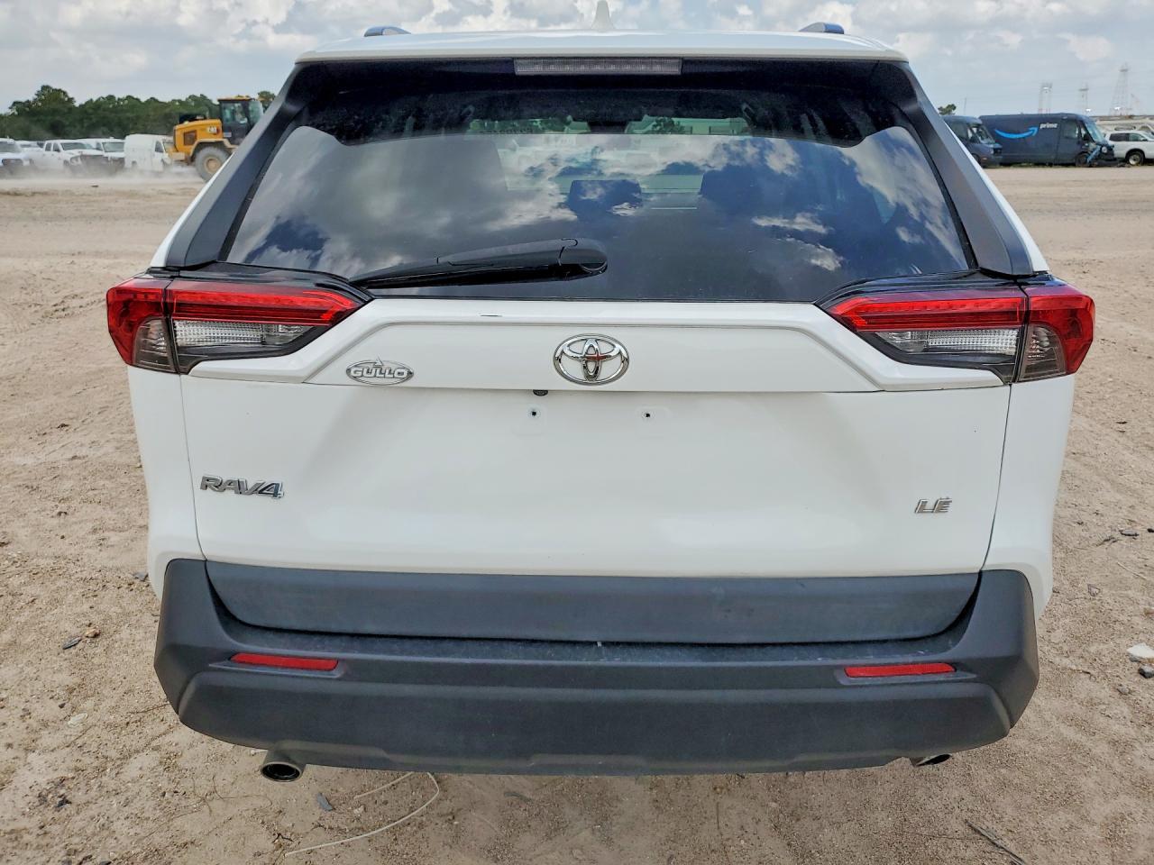 2021 Toyota Rav4 Le - Image 6
