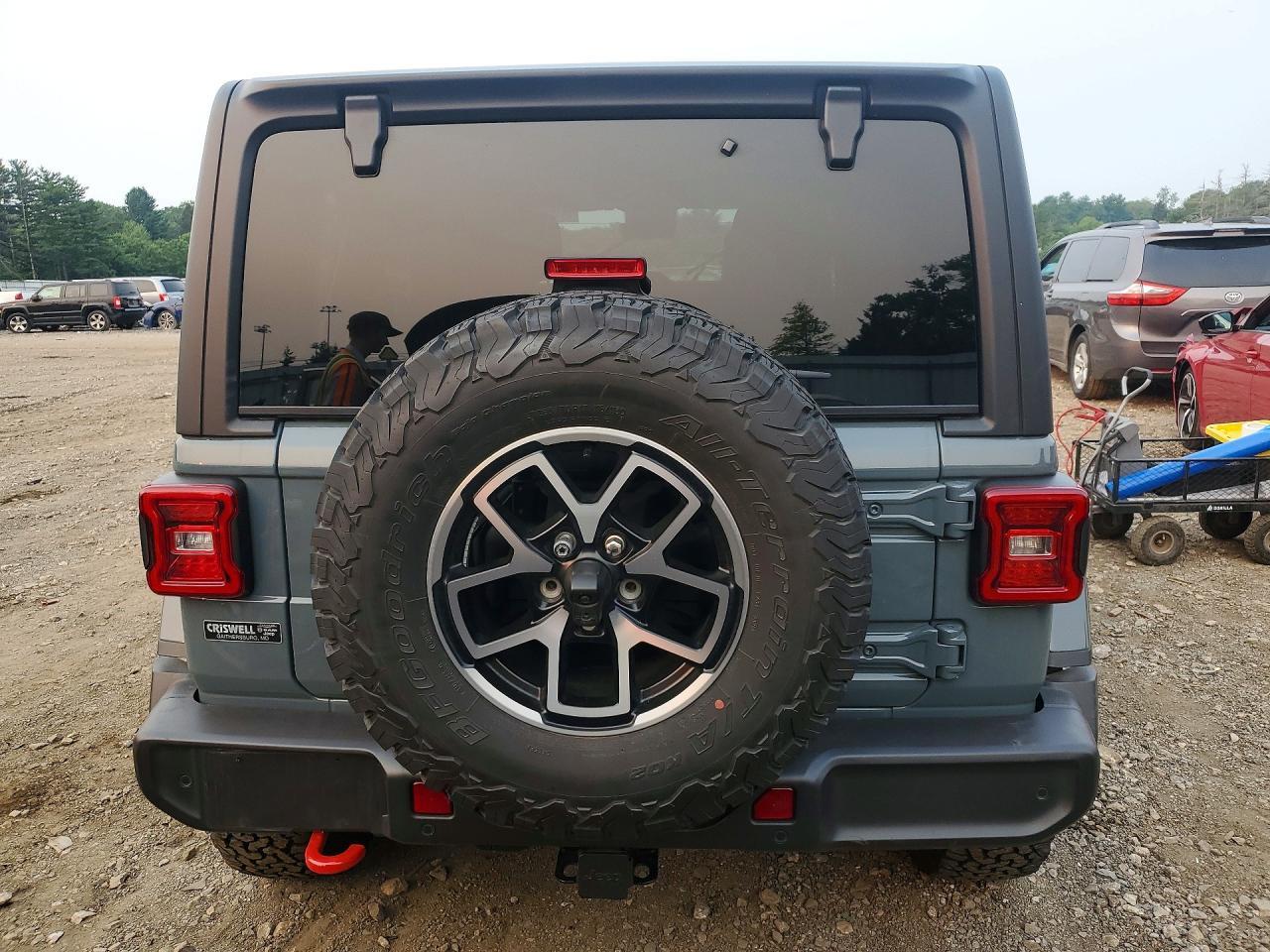 2025 Jeep Wrangler Rubicon - Фото 6