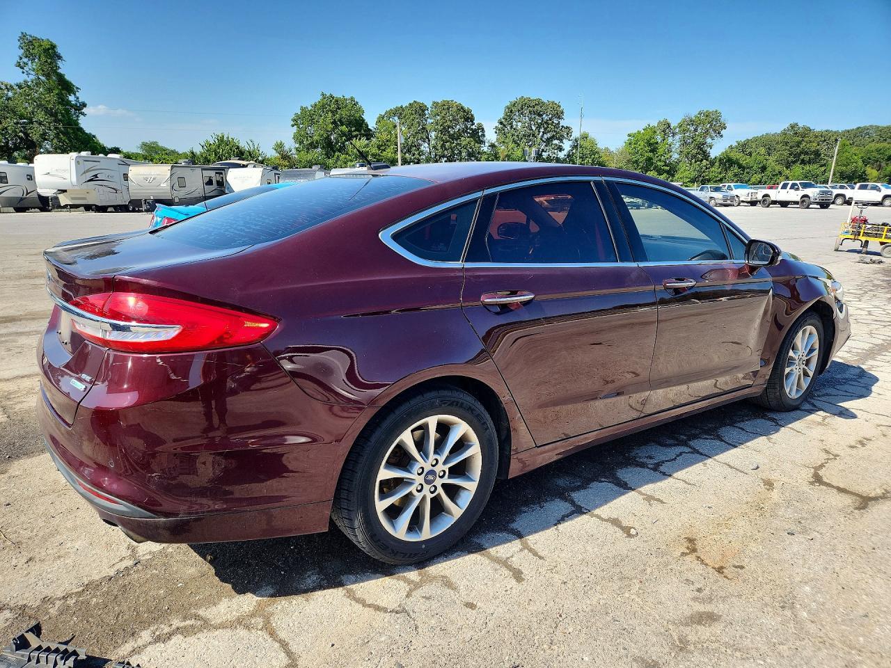 2017 Ford Fusion Se - Фото 3