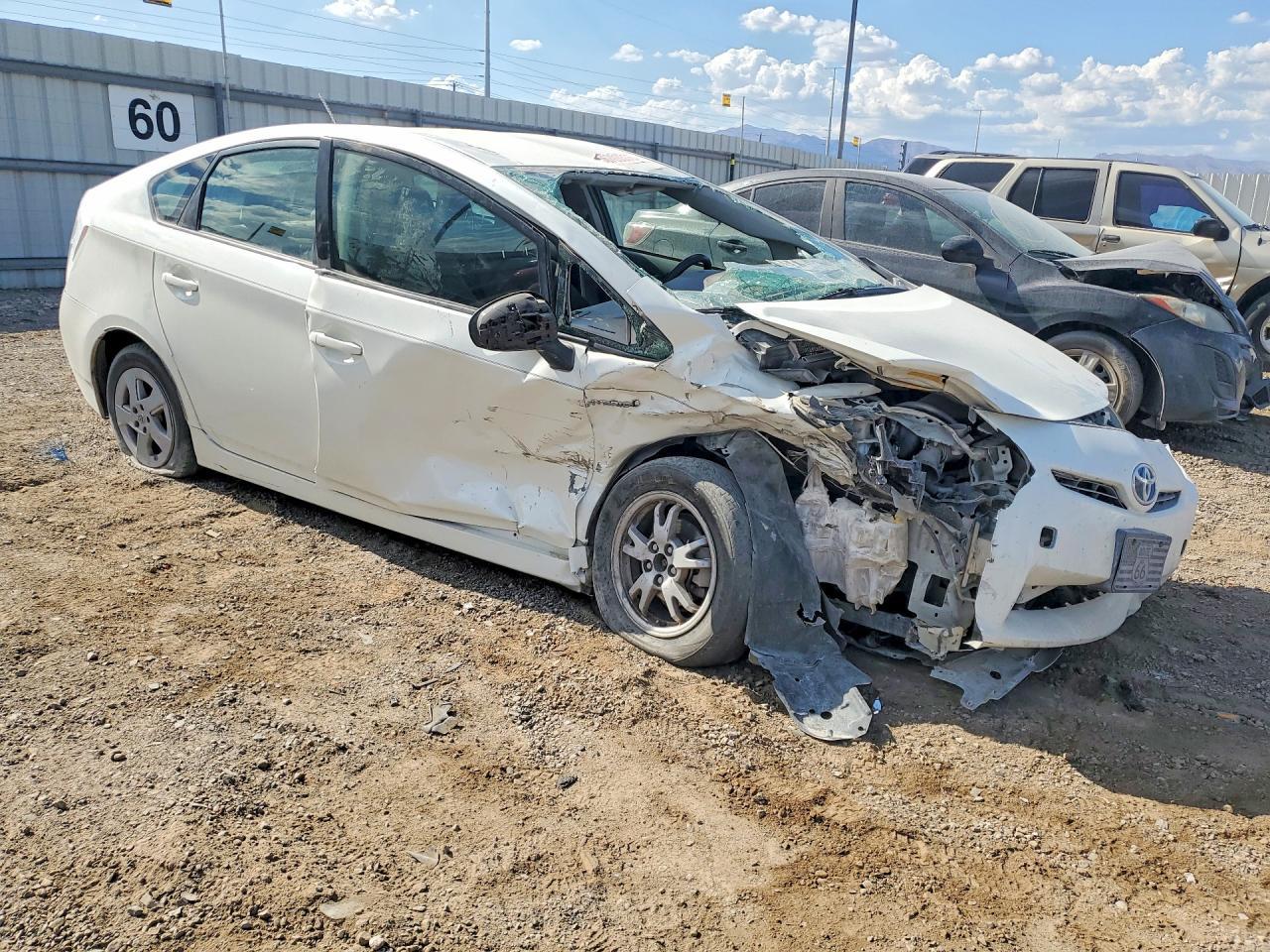 2011 Toyota Prius Two - Image 4