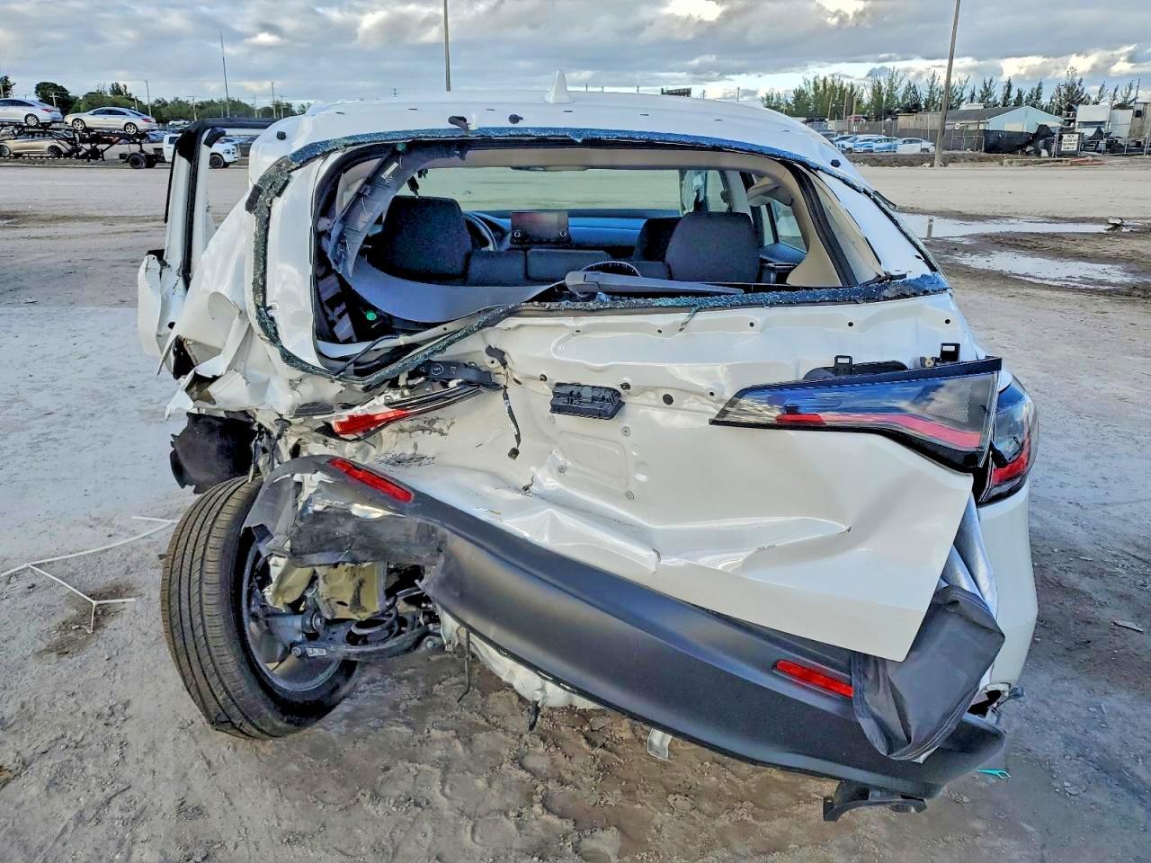2025 Honda Hr-V Lx - Фото 6