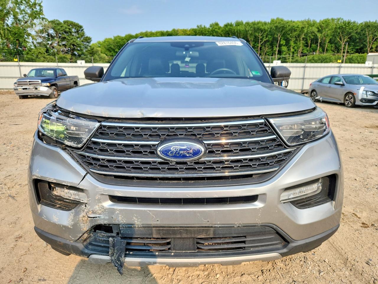 2020 Ford Explorer Xlt - Image 5